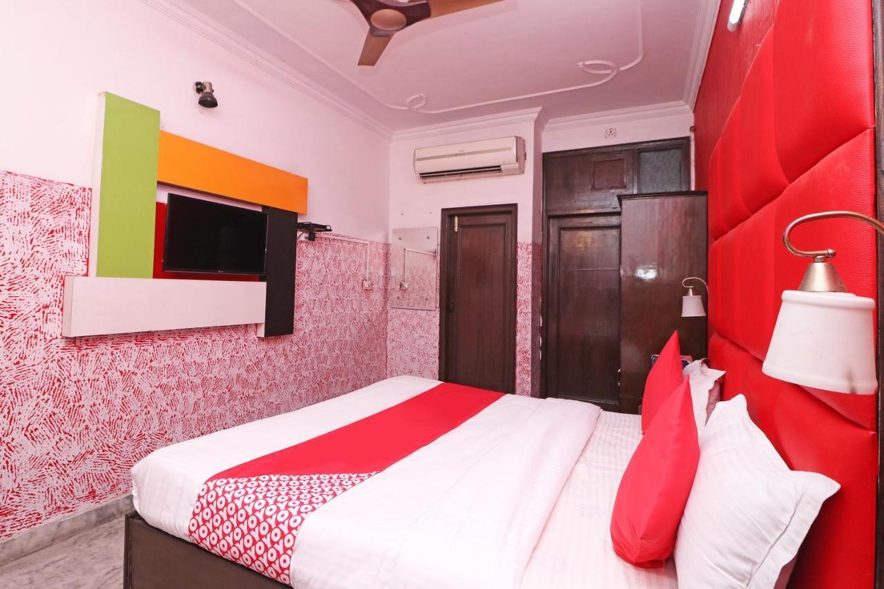 Oyo 29304 Hotel Pooja Yamuna Nagar Ngoại thất bức ảnh
