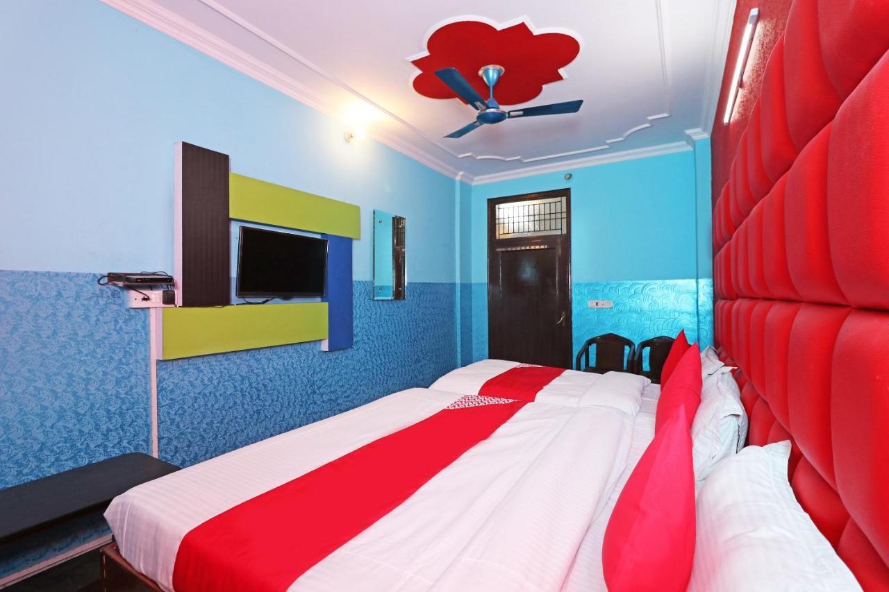 Oyo 29304 Hotel Pooja Yamuna Nagar Ngoại thất bức ảnh