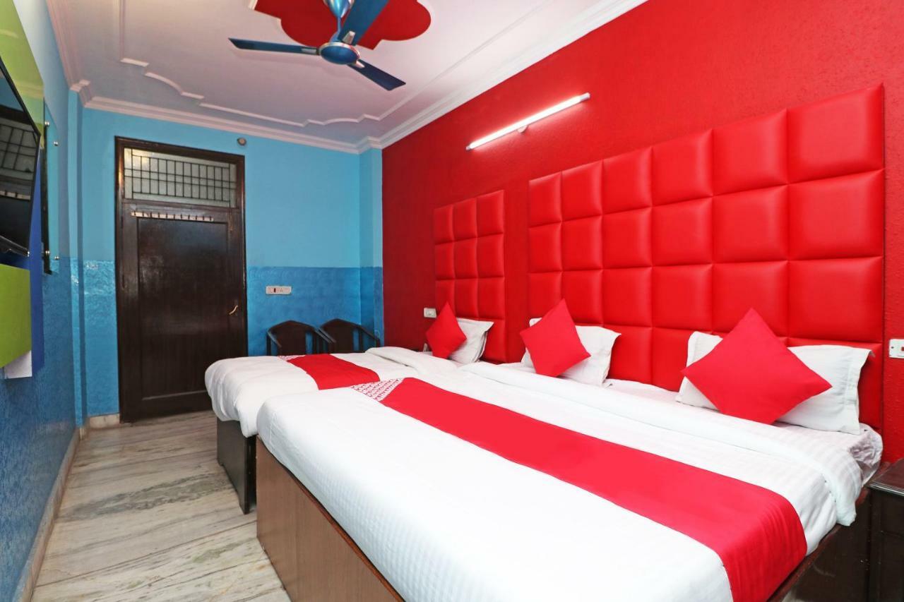 Oyo 29304 Hotel Pooja Yamuna Nagar Ngoại thất bức ảnh