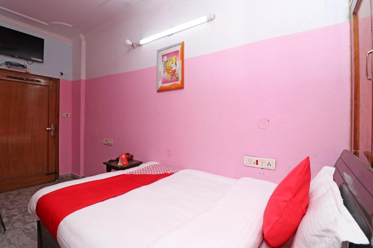 Oyo 29304 Hotel Pooja Yamuna Nagar Ngoại thất bức ảnh